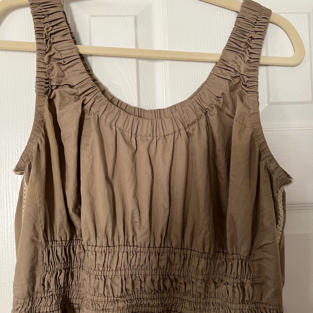 Reiss Tan Dress, flattering and chic! Size 12